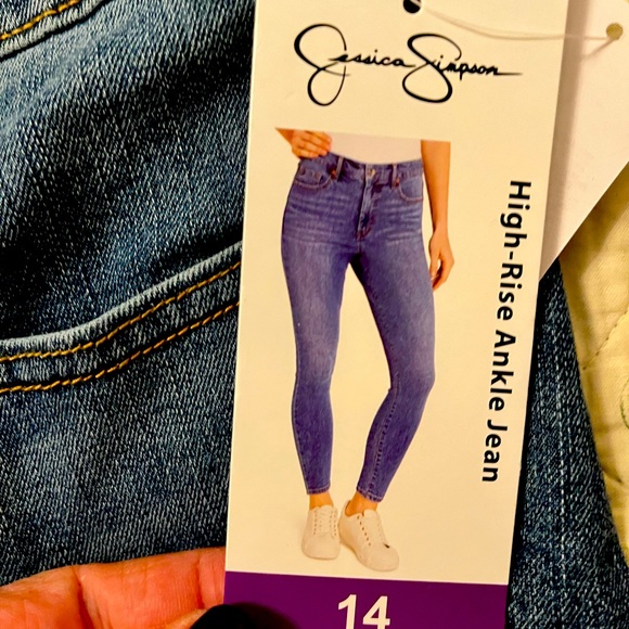 Jessica Simpson Jeans BRAND NEW with tags. - Picture 4 of 4
